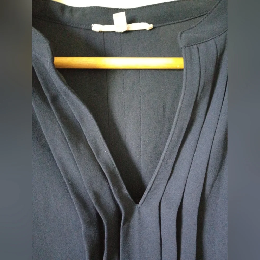 41 Hawthorn Navy Blouse With Roll Up Sleeves Size Medium - Picture 7 of 11